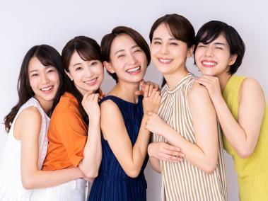 美容室ＡＸＩＳＬＡＤＹ