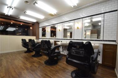 BARBER SHOP BOOY 上新庄店<br>【ﾊﾞｰﾊﾞｰｼｮｯﾌﾟﾎﾞｰｲ ｶﾐｼﾝｼﾞｮｳﾃﾝ】